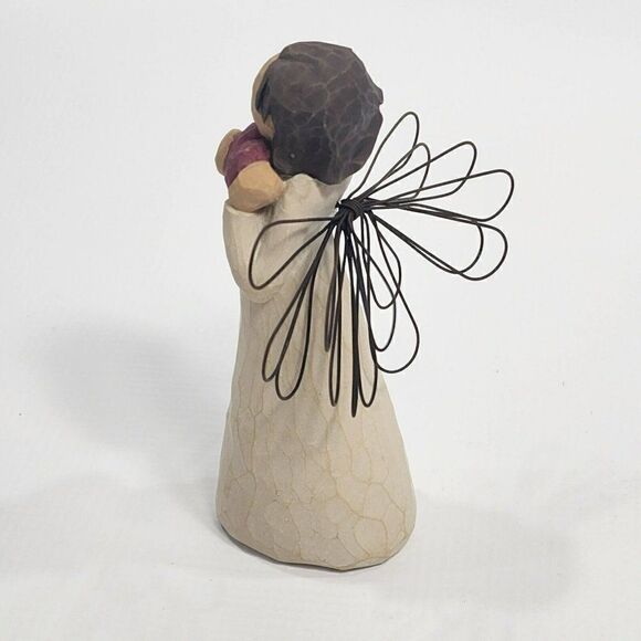 Willow Tree 5" Angel of Heart Holding Red Heart Figurine Retired Susan Lordi - Picture 3 of 8